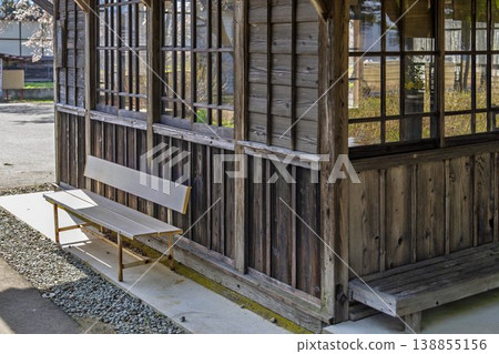 Springtime Flowers at Uzen-Narita Station on the Nagai Line, Nagai City, Yamagata Prefecture 138855156