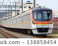 Tokyo Metro 17000 series, unit 17101F, on the Tobu Tojo Line. 138858454