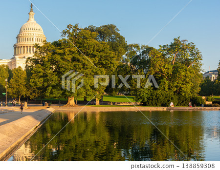 Reflecting Pool with United States Capitol on the background Reflecting Pool with United States Capitol on the background 138859308