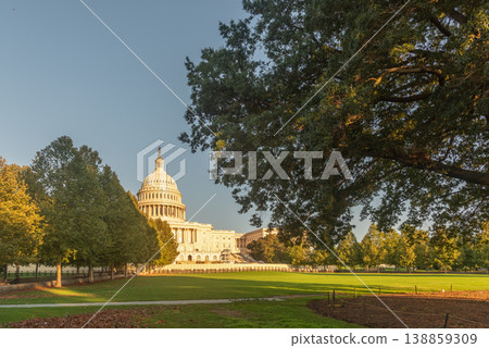 United States Capitol Building under a clear sky at sunset United States Capitol Building under a clear sky at sunset 138859309