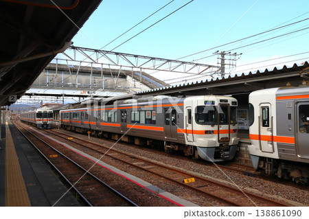[CJ] 關西本線 313系列車（單人快速服務：名古屋 ⇔ 龜山） 138861090