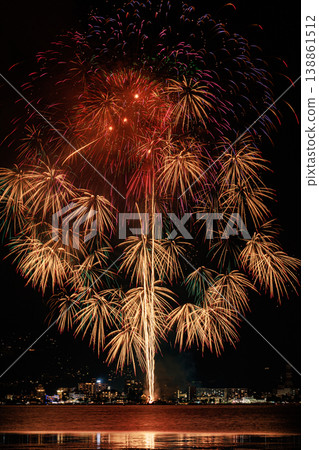 Fireworks display at Lake Suwa 138861512