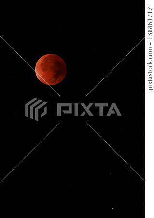Total lunar eclipse Total lunar eclipse 138861717