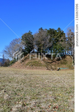 Hachigata Castle 005 Main Enclosure Earthwork Hachigata Castle 005 Main Enclosure Earthwork 138863996