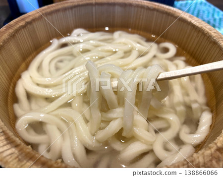 Kamaage Udon - A close-up of noodles picked up with chopsticks Kamaage Udon - A close-up of noodles picked up with chopsticks 138866066