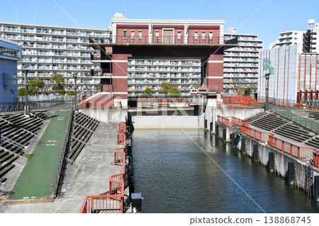 Arakawa Lock Gate_03 Arakawa Lock Gate_03 138868745