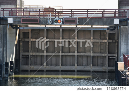 Arakawa Lock Gate_12 Arakawa Lock Gate_12 138868754