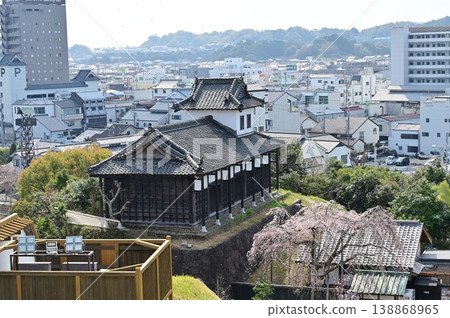 鼓樓與櫻花（掛川城） 138868965