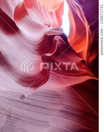 神秘而奇幻的羚羊峽谷，下羚羊峽谷 138871731