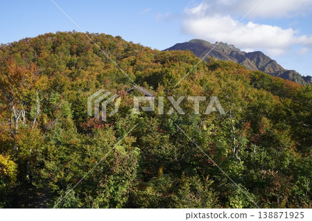 A mountain hut seen during a trek up from the Hakkaisan Ropeway on the way down. October 23, 2025. 138871925