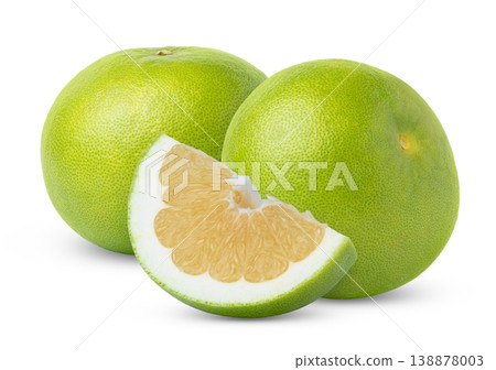 Sweetie or Pomelit, pomelo or Oroblanco fruits with cut in a slice isolated.Two ripe green grapefruit sweetie with slice of grapefruit sweetie with clipping path. Sweetie or Pomelit, pomelo or Oroblanco fruits with cut in a slice isolated.Two ripe green grapefruit sweetie with slice of grapefruit sweetie with clipping path. 138878003