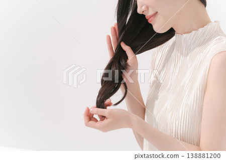 Women who do hair care Women who do hair care 138881200