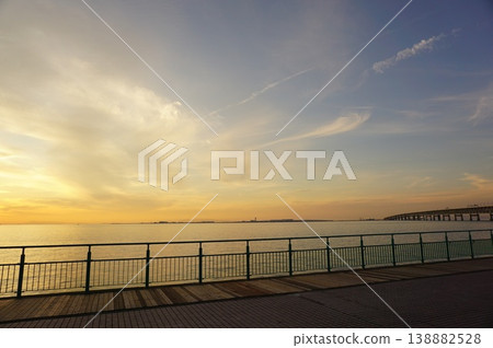Sunset at Rinku Park in Izumisano City Sunset at Rinku Park in Izumisano City 138882528