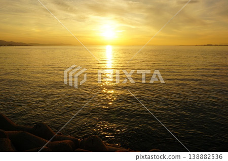 Sunset at Rinku Park in Izumisano City Sunset at Rinku Park in Izumisano City 138882536