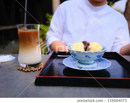 Coffee shop in Kyoto - shaved ice 138884075