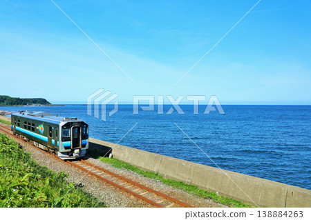 青森縣五能線,藍天碧海 青森縣五能線,藍天碧海 138884263