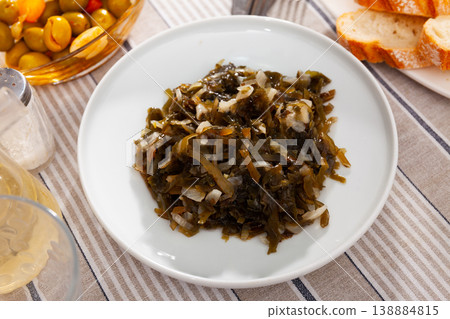 Traditional Japanese spicy pickled oarweeds with onions 138884815