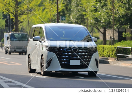 白色豪華小貨車圖像 白色豪華小貨車圖像 138884914