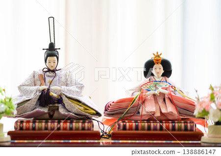 Hina dolls (male and female dolls) / Hina Matsuri, a traditional Japanese event. Hina dolls (male and female dolls) / Hina Matsuri, a traditional Japanese event. 138886147