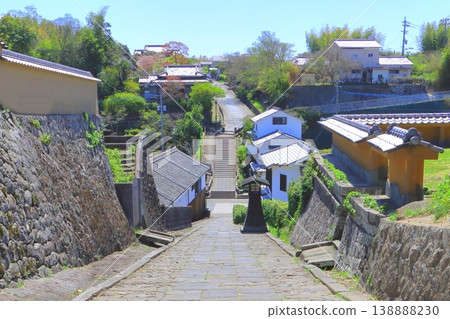 Suya-no-saka and Shioya-no-saka (merchant town and castle town of Kitsuki) 138888230