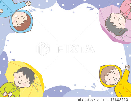 一幅畫面,描繪了穿著雨衣、撐傘的孩子們;雨季;雨天。 一幅畫面,描繪了穿著雨衣、撐傘的孩子們;雨季;雨天。 138888510