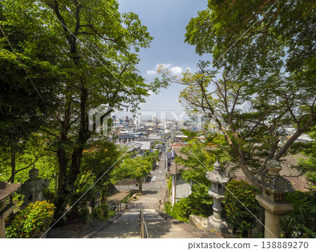 從神社院內眺望市內 從神社院內眺望市內 138889270