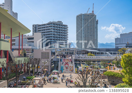 Event scenes at Ebina Central Park, Vinawalk, and a high-rise apartment building [Ebina City, Kanagawa Prefecture] 138895028