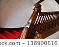 紅色樓梯 138900616