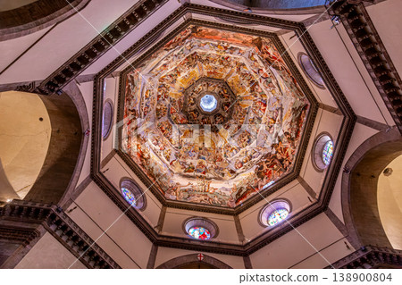 cupola dome of the cathedral, Florence, Italy cupola dome of the cathedral, Florence, Italy 138900804