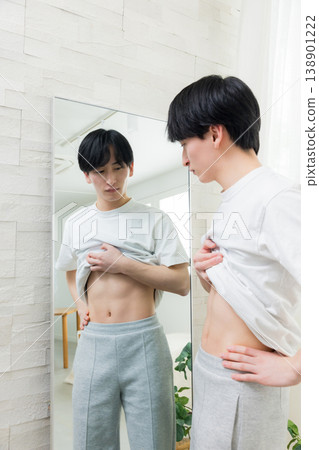 Image of a young man dieting 138901222