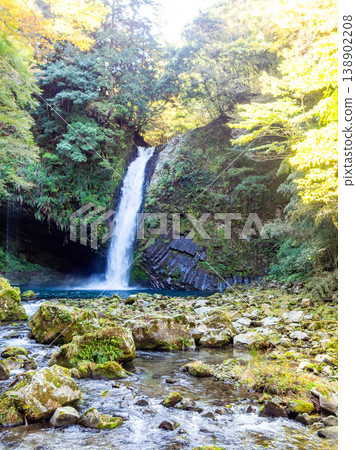 The refreshing scenery of Joren Falls in Izu 138902208