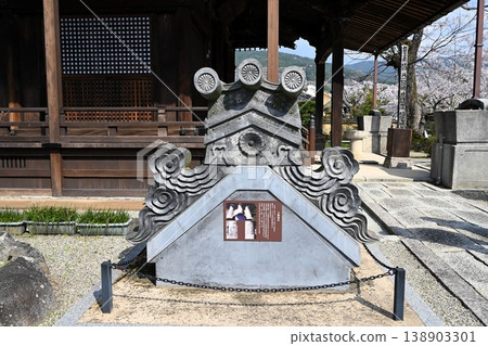 The historic Onigawara in the Nara Tachibana-ji Temple The historic Onigawara in the Nara Tachibana-ji Temple 138903301