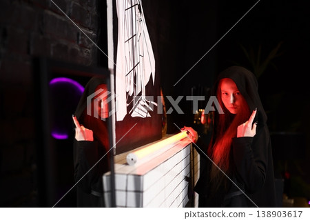 Intimate performance highlighting reflective surfaces and tense ambiance Intimate performance highlighting reflective surfaces and tense ambiance 138903617