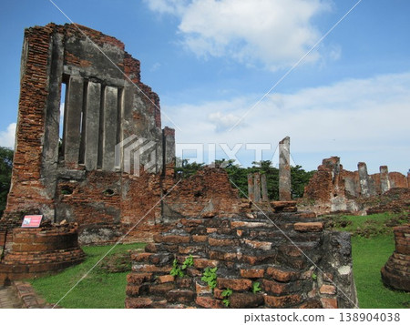 Wat Phra Si Sanphet 的景色保留了古城阿瑜陀耶的氛圍。 Wat Phra Si Sanphet 的景色保留了古城阿瑜陀耶的氛圍。 138904038