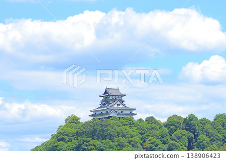 愛知縣犬山市的國寶犬山城風景 愛知縣犬山市的國寶犬山城風景 138906423
