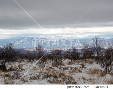 白雪皚皚的八岳和北小岳 白雪皚皚的八岳和北小岳 138908818