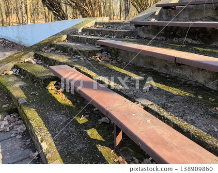 Outdoor Concrete Stadium Seating 138909860