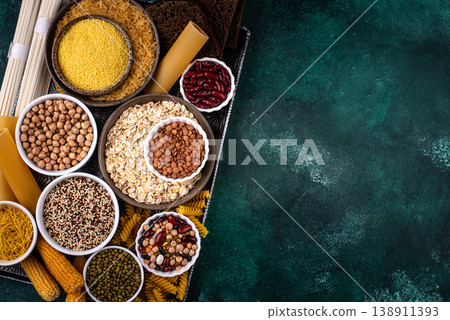 Different sources of carbs in food Different sources of carbs in food 138911393