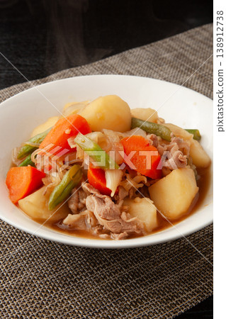 Beef Nikujaga 138912738