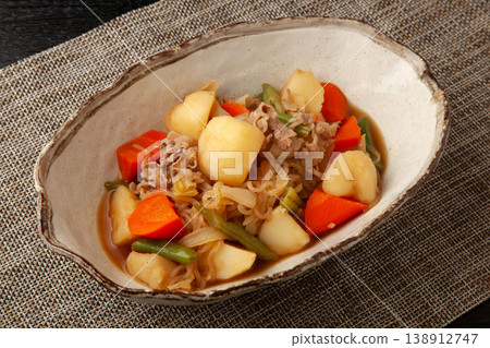 Beef Nikujaga 138912747