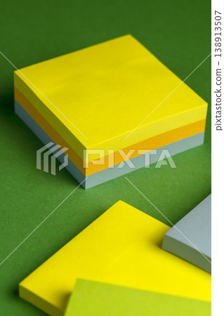 paper for notes on green paper, stationery made of thin paper with glue on one side for ease of use and gluing paper for notes on green paper, stationery made of thin paper with glue on one side for ease of use and gluing 138913507