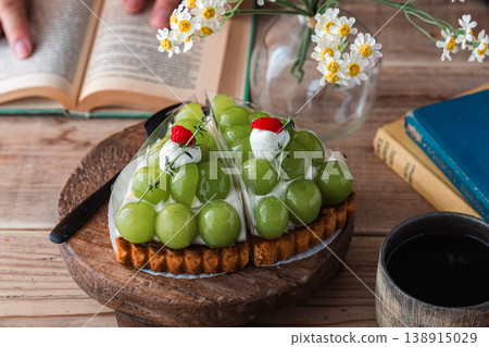Cake and coffee on the table Cake and coffee on the table 138915029