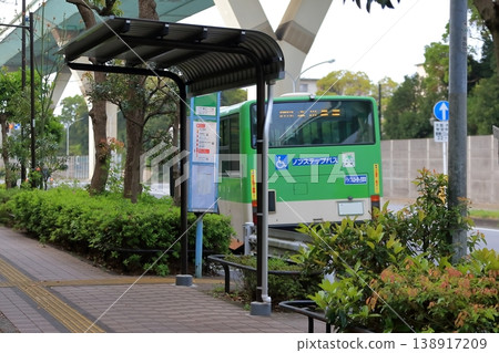 Image of bus routes and bus stops Image of bus routes and bus stops 138917209