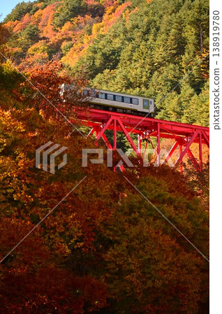 JR Kamaishi Line Onigazawa Bridge and KiHa 100 series diesel railcar 138919780
