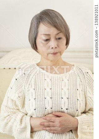 Senior woman with poor physical condition 138921011