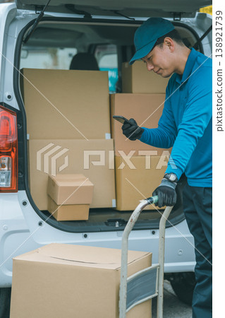 Middle-aged light cargo driver Middle-aged light cargo driver 138921739