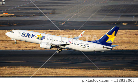 天航客機從羽田機場起飛 138922005