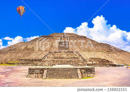 World Heritage Teotihuacan Ruins Dream Remains World Heritage Teotihuacan Ruins Dream Remains 138922331
