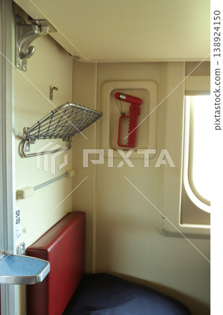 inside of train 138924150