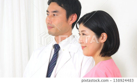Doctor image 138924483